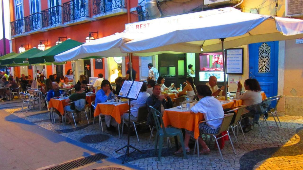 Tejo House River Lisbon Almada Exterior photo